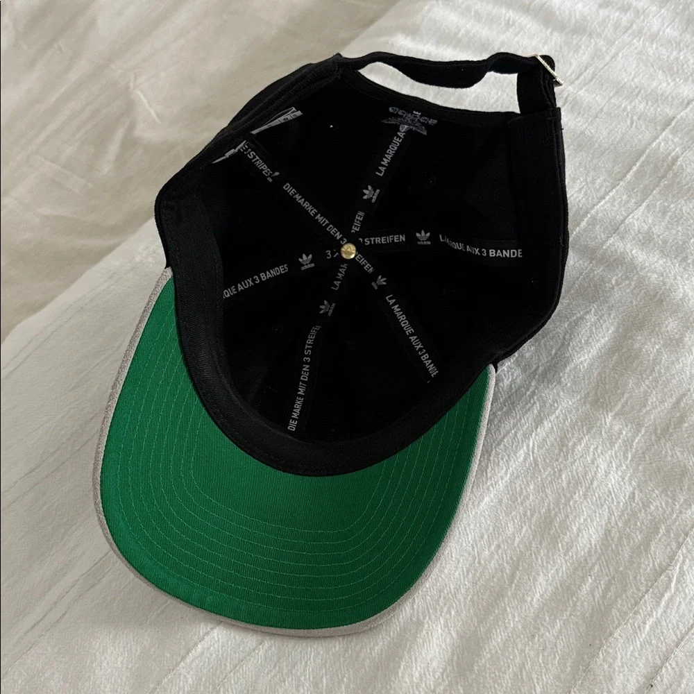 NWOT Adidas Originals Terrace Strapback Hat Baseball Cap One Size